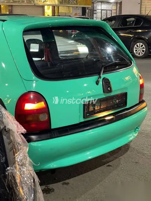 اوبل كورسا 1994 أخضر مستعملة للبيع - 7