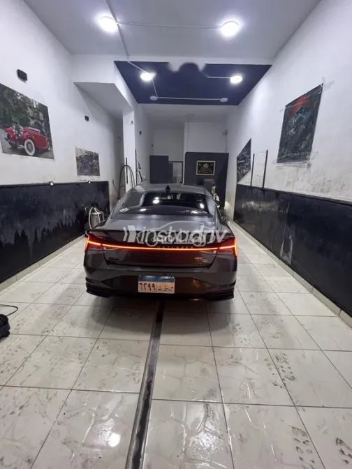 هيونداي إلنترا سى ان 7 2022 أبيض مستعملة للبيع - 2