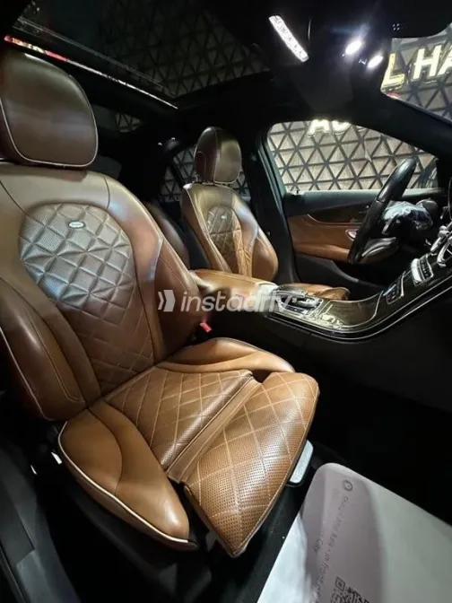 مرسيدس C 180 2016 أسود مستعملة للبيع - 2