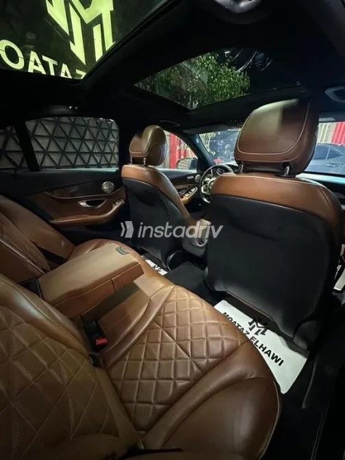 مرسيدس C 180 2016 أسود مستعملة للبيع - 4