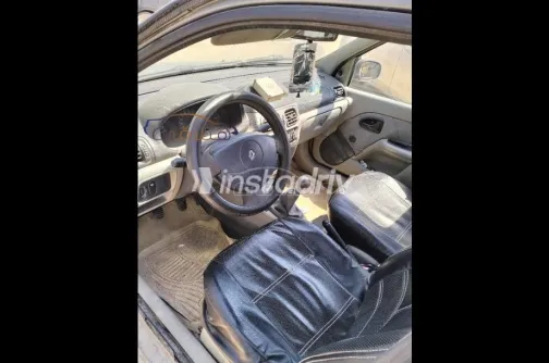 رينو كليو 2002 رمادي مستعملة للبيع - 3