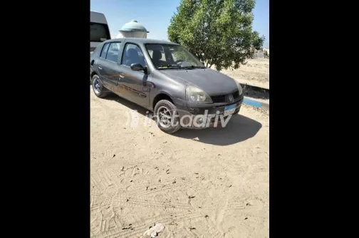 رينو كليو 2002 رمادي مستعملة للبيع - 4