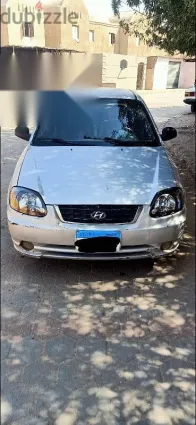 هيونداي فيرنا 2011 فضي مستعملة للبيع