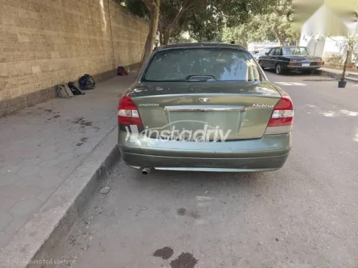 دايو نوبيرا 2004 أخضر مستعملة للبيع - 3