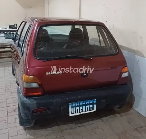 سوزوكى ماروتى 2014 أحمر مستعملة للبيع - 2