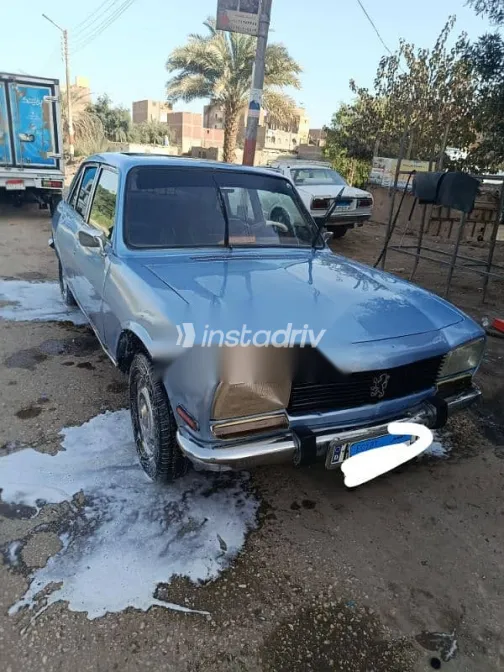 بيجو 504 1973 أزرق غامق مستعملة للبيع - 2