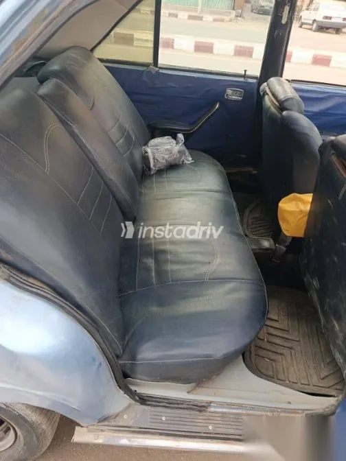 بيجو 504 1973 أزرق غامق مستعملة للبيع - 7