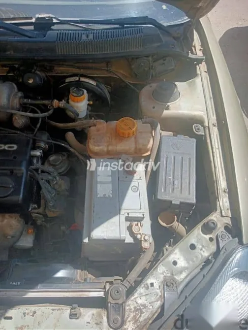 Daewoo Nubira 2001 Gold Used for Sale - 1