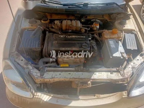Daewoo Nubira 2001 Gold Used for Sale - 3