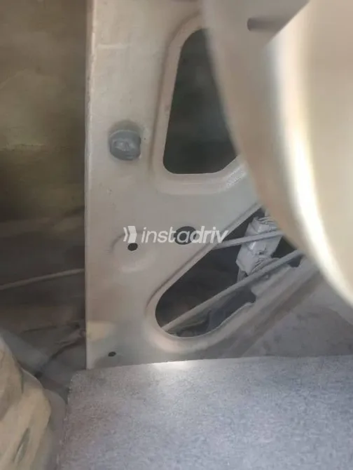 Daewoo Nubira 2001 Gold Used for Sale - 7