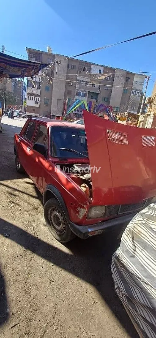 فيات 128 1987 أحمر مستعملة للبيع - 2