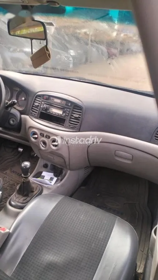 Hyundai Accent 2009 Silver Used for Sale - 4