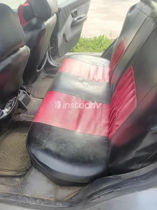 سيتروين ZX 1998 أزرق غامق مستعملة للبيع - 3