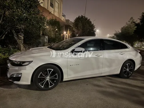Chevrolet Malibu 2021 White Used for Sale - 1