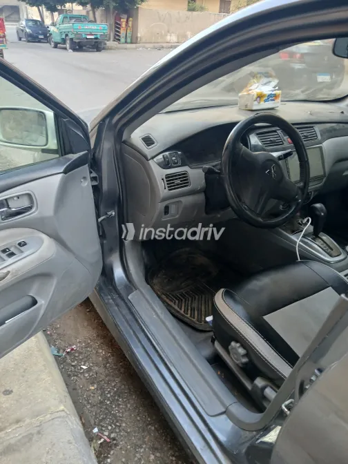 ميتسوبيشي لانسر بومة 2008 أبيض مستعملة للبيع - 5