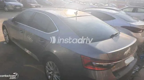 Skoda Superb 2022 White Used for Sale - 5