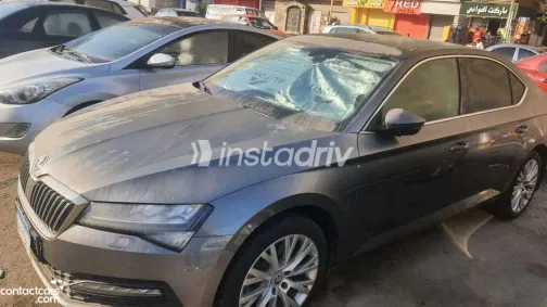 Skoda Superb 2022 White Used for Sale - 7