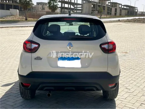 رينو كابتشر 2019 أبيض مستعملة للبيع - 9