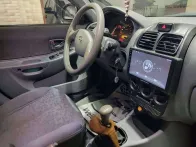 هيونداي فيرنا 2009 أبيض مستعملة للبيع