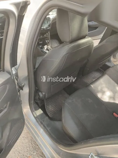 اوبل كورسا 2023 فضي مستعملة للبيع - 2