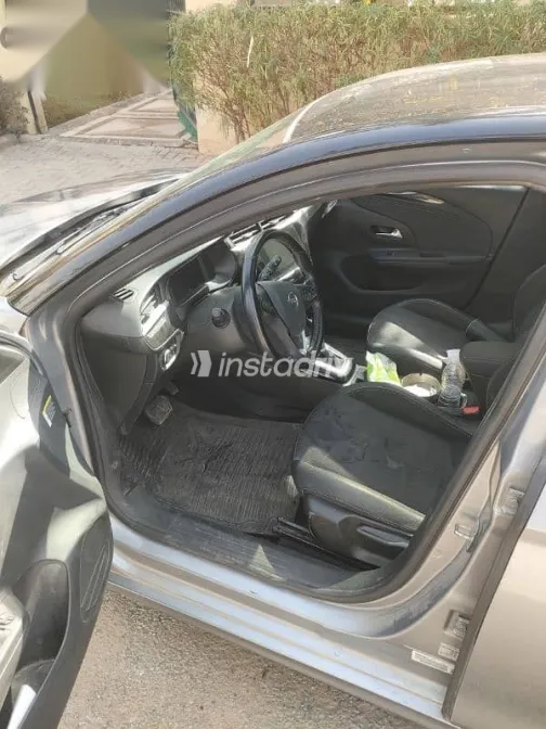 اوبل كورسا 2023 فضي مستعملة للبيع - 9