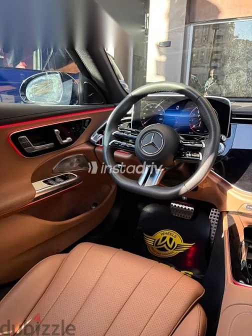 Mercedes E 200 2026 Black New for Sale - 5