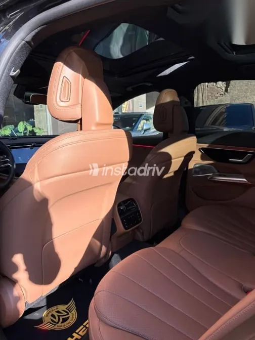 Mercedes E 200 2026 Black New for Sale - 8