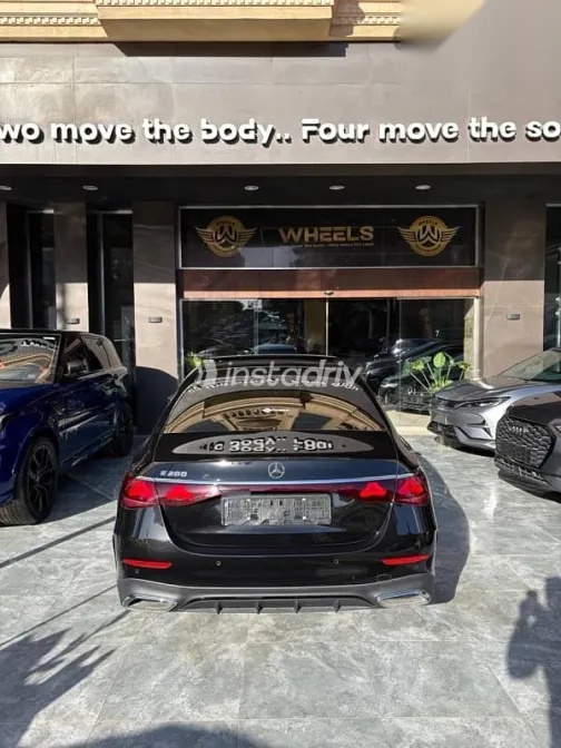 Mercedes E 200 2026 Black New for Sale - 9