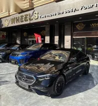 مرسيدس E 200 2026 أسود جديدة للبيع