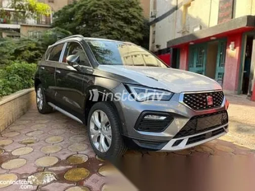 سيات اتيكا 2026 رمادي جديدة للبيع - 3