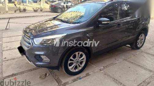 Ford Kuga 2019 Gray Used for Sale - 2