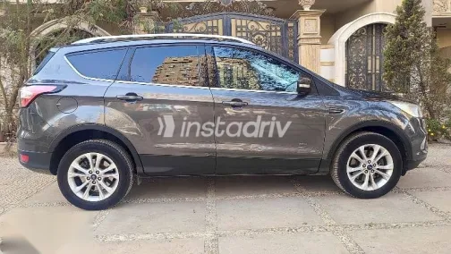 Ford Kuga 2019 Gray Used for Sale - 5