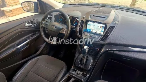 Ford Kuga 2019 Gray Used for Sale - 9