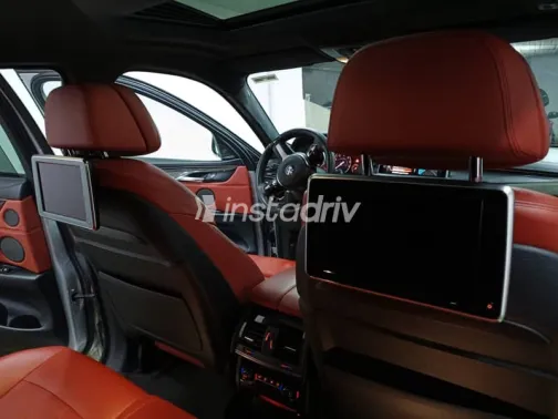 بي ام دبليو X6 2016 فضي مستعملة للبيع - 10