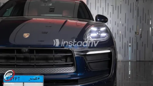 Porsche Macan 2022 Dark Blue Used for Sale - 3