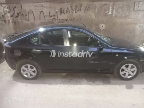 بروتون جين 2 2015 أسود مستعملة للبيع - 1