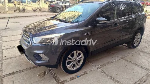 فورد كوجا 2019 رمادي مستعملة للبيع - 2