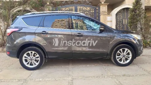 فورد كوجا 2019 رمادي مستعملة للبيع - 5