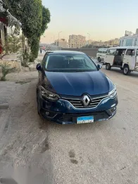 رينو ميجان 2020 أزرق غامق مستعملة للبيع