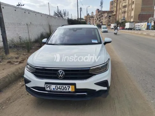 فولكس فاغن تيجون 2022 أبيض مستعملة للبيع - 1