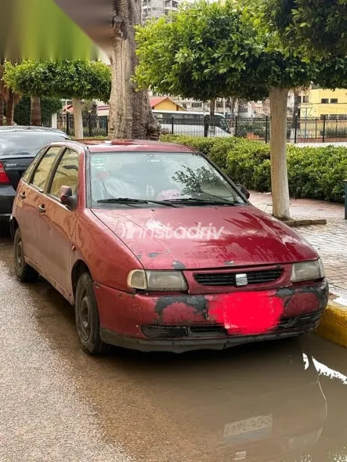Seat Ibiza 1998 Red Used for Sale - 3