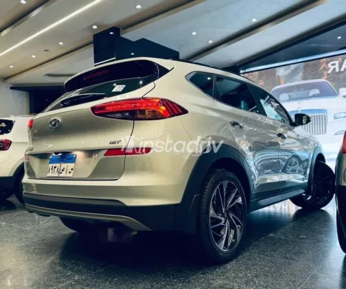 هيونداي توسان GDI 2021 فضي مستعملة للبيع - 1