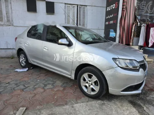 رينو لوجان 2016 فضي مستعملة للبيع - 3