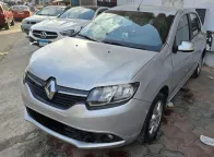 رينو لوجان 2016 فضي مستعملة للبيع