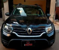 رينو داستر 2022 أسود مستعملة للبيع