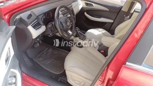 MG 5 2022 Dark Red Used for Sale - 4