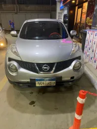 نيسان جوك 2013 أبيض مستعملة للبيع