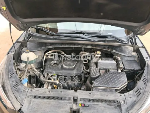 هيونداي توسان 2019 أبيض مستعملة للبيع - 3