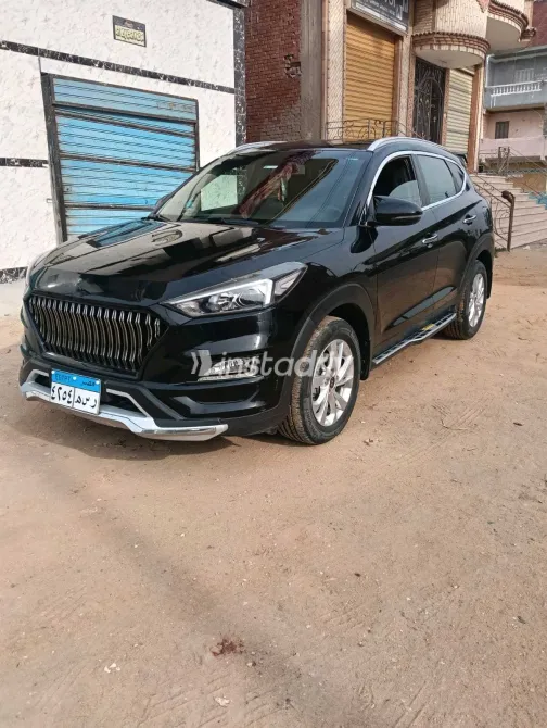 هيونداي توسان 2019 أبيض مستعملة للبيع - 5