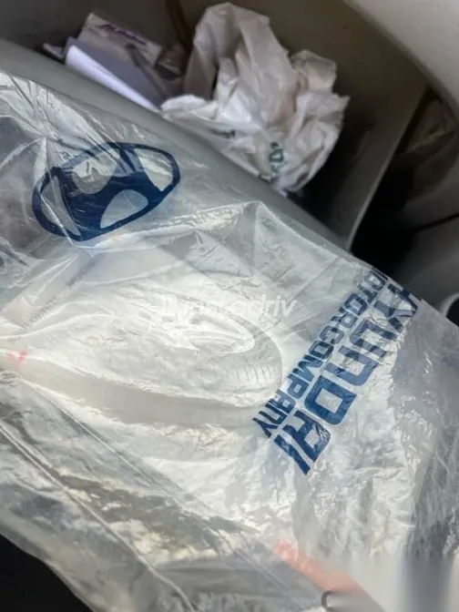 هيونداي اكسنت 2010 أزرق غامق مستعملة للبيع - 8